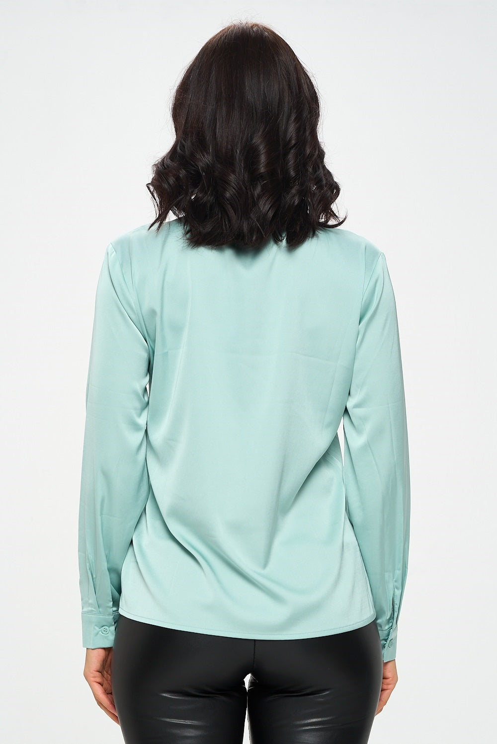 Blusa Camisera Satinada de manga larga